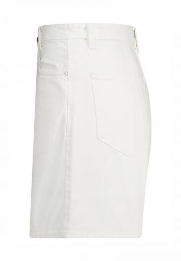 Джинсовые шорты