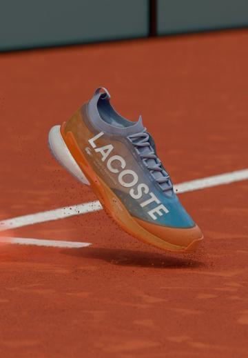 Теннисные кроссовки