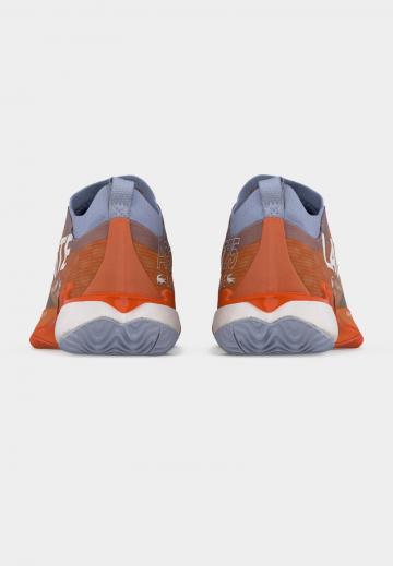 Теннисные кроссовки