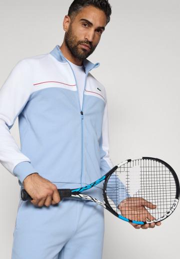 Спортивная куртка