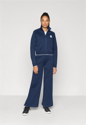 Спортивная толстовка