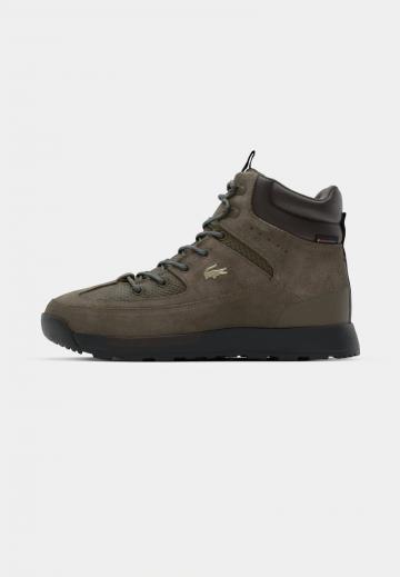 Походные ботинки