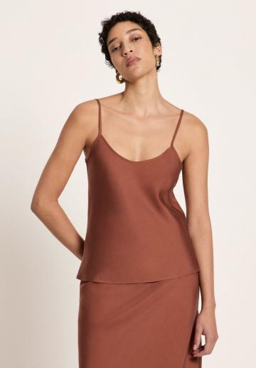 Атласная блузка