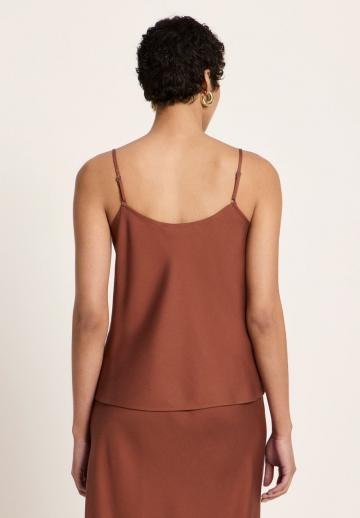 Атласная блузка