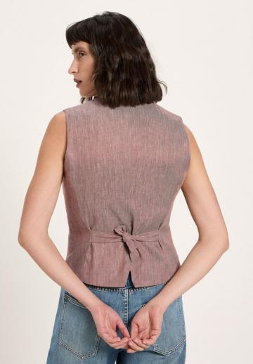 Джинсовая жилетка