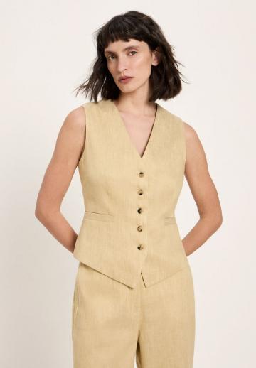 Джинсовая жилетка