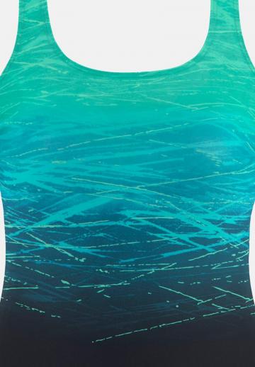 Слитный купальник