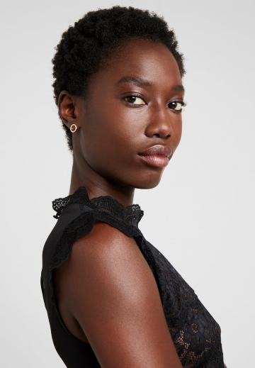 Кружевное боди