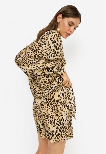 Длинная блузка