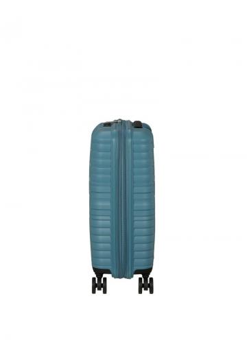 Чемодан на колесах