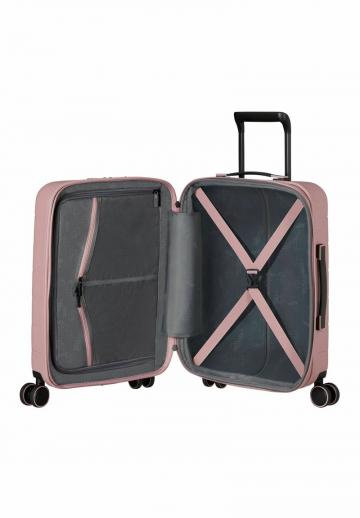 Чемодан на колесах