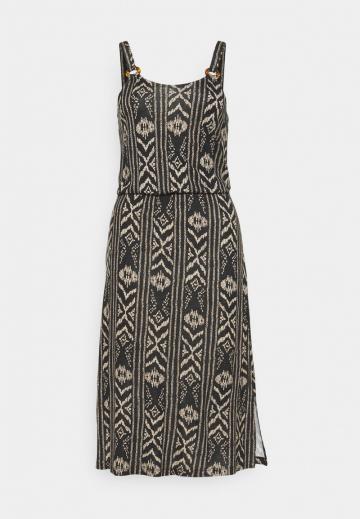 Пляжное платье