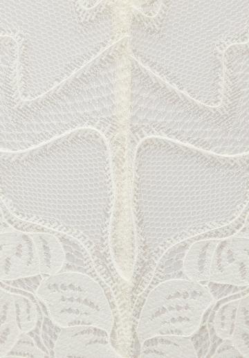 Трусы на бедрах