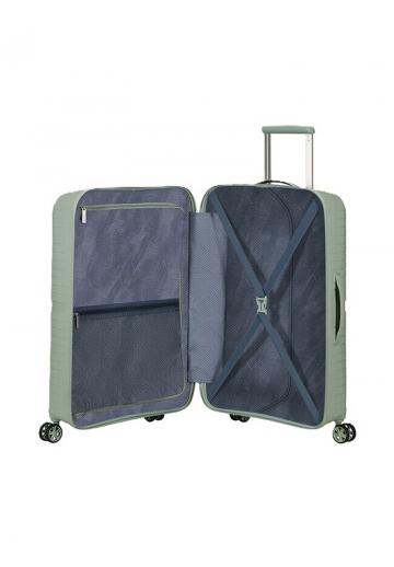 Чемодан на колесах