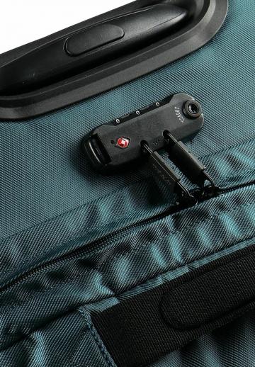 Чемодан на колесах