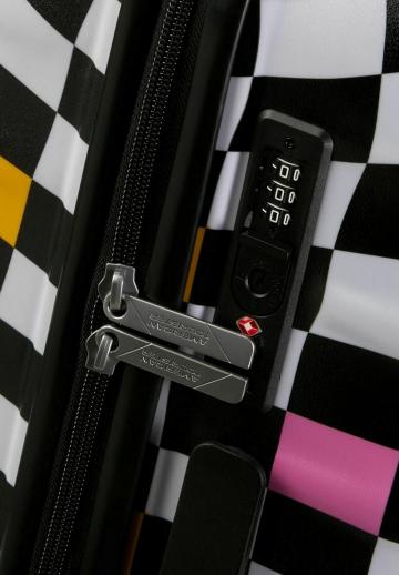 Чемодан на колесах