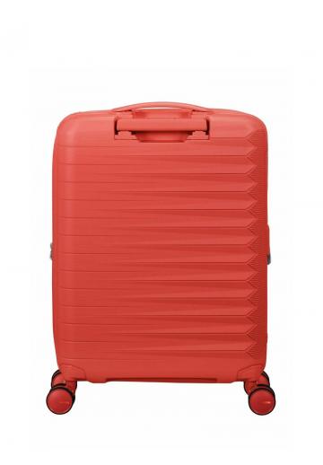 Чемодан на колесах