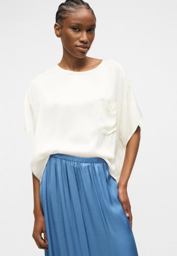 Атласная блузка