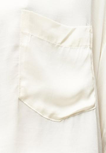 Атласная блузка