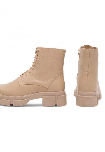 Полусапожки на платформе