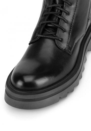 Полусапожки на платформе