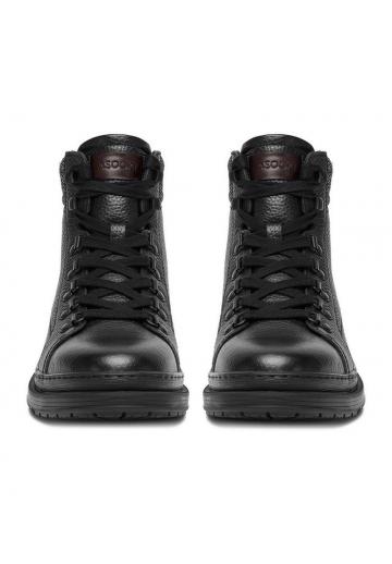 Ботинки на шнуровке