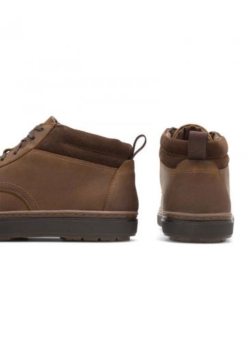 Ботинки на шнуровке