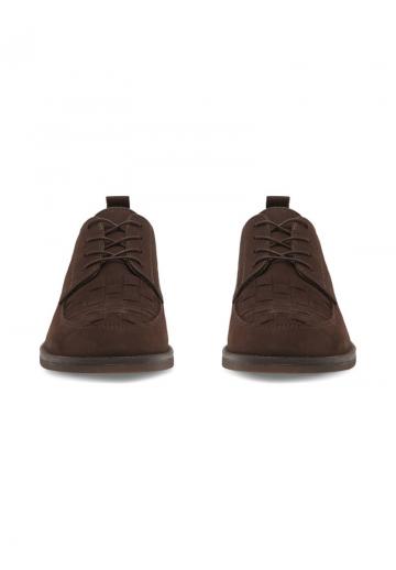 Ботинки на шнуровке