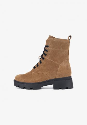 Полусапожки на платформе