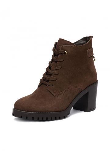 Ботинки на шнуровке