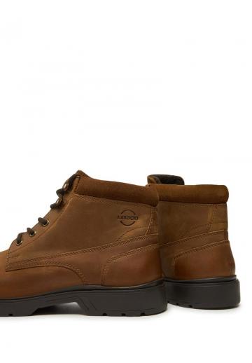 Ботинки на шнуровке