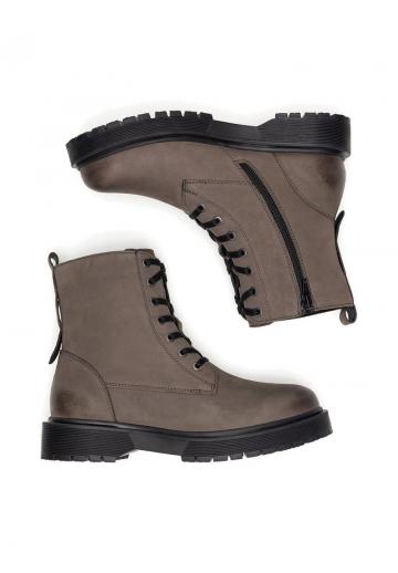 Полусапожки на платформе