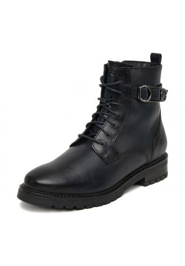 Ботинки на шнуровке