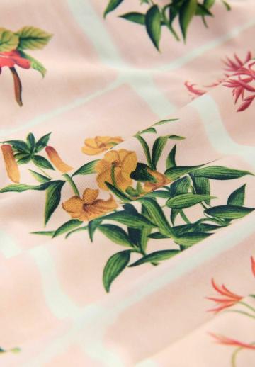 Слитный купальник