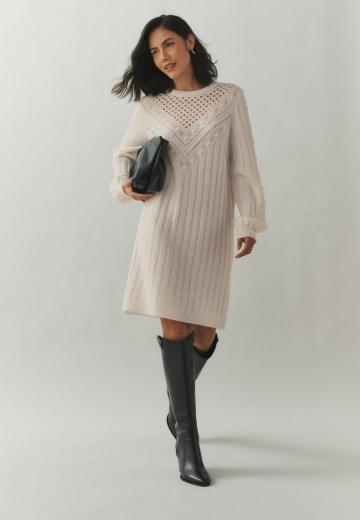 Вязаное платье