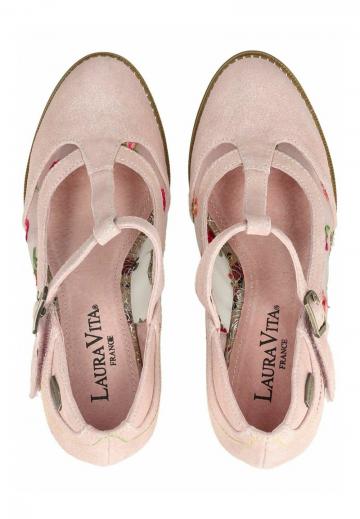 Туфли с высоким носом