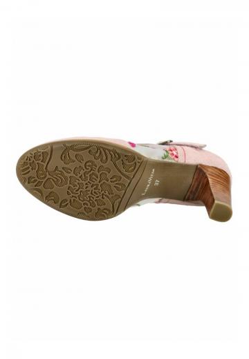 Туфли с высоким носом