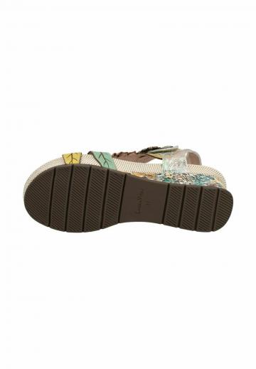 Босоножки на танкетке