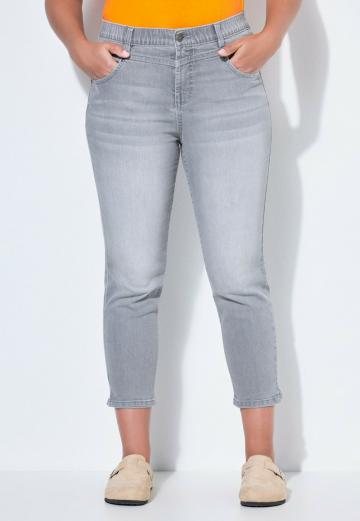 Короткие джинсы