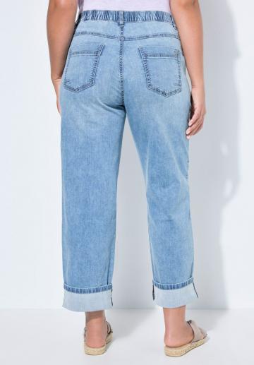 Короткие джинсы