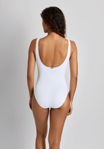 Слитный купальник