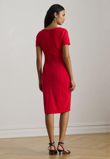 Платье футляр