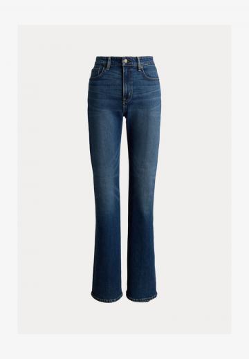 Прямые джинсы