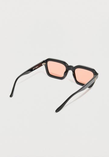 Солнечные очки