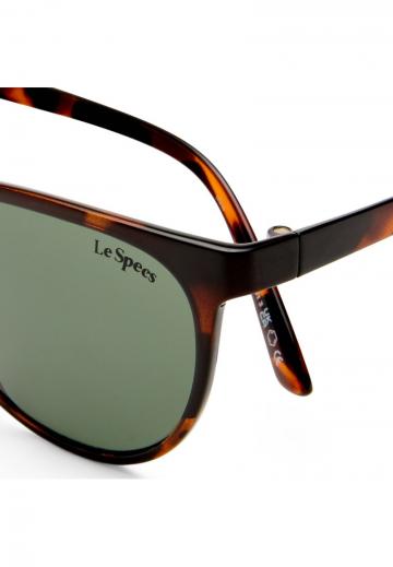 Солнечные очки