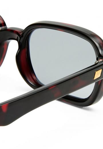 Солнечные очки