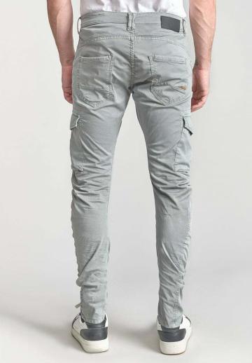 Брюки с накладными карманами