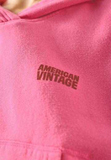 Пуловер с капюшоном