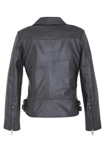 Байкерская куртка