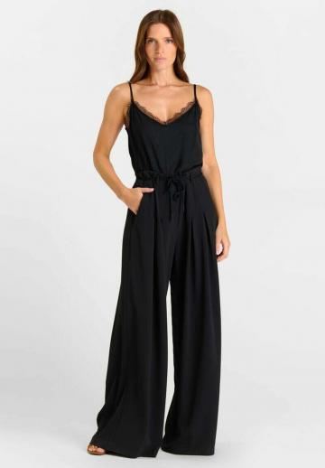 Топ на бретельках